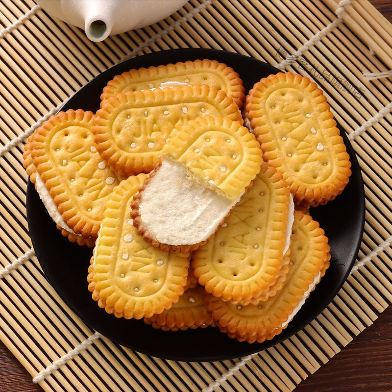 夹心饼干三人行推荐