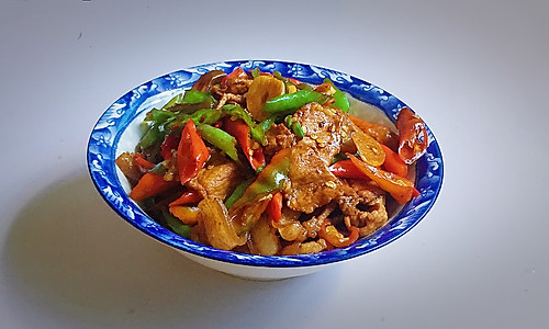 农家小炒肉的做法最正宗的做法