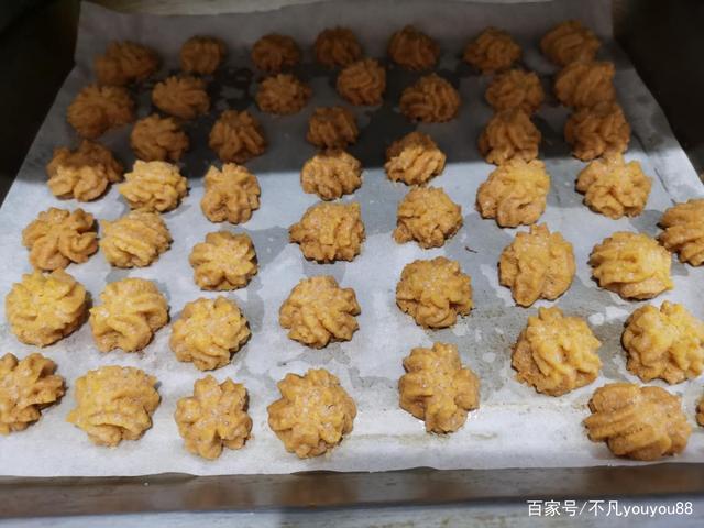 制作饼干的作文