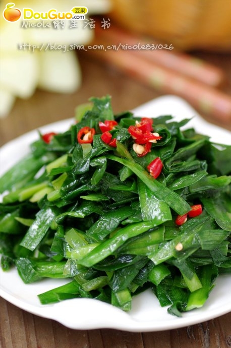 八爪鱼炒韭菜的做法