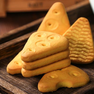 小饼干什么牌子的好吃