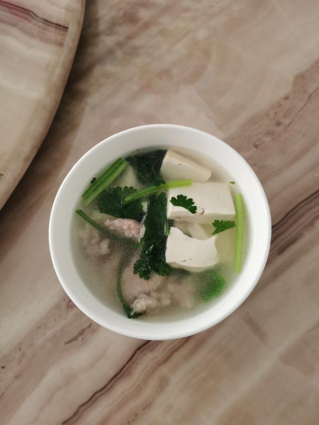 豆腐汤的做法简单又好吃
