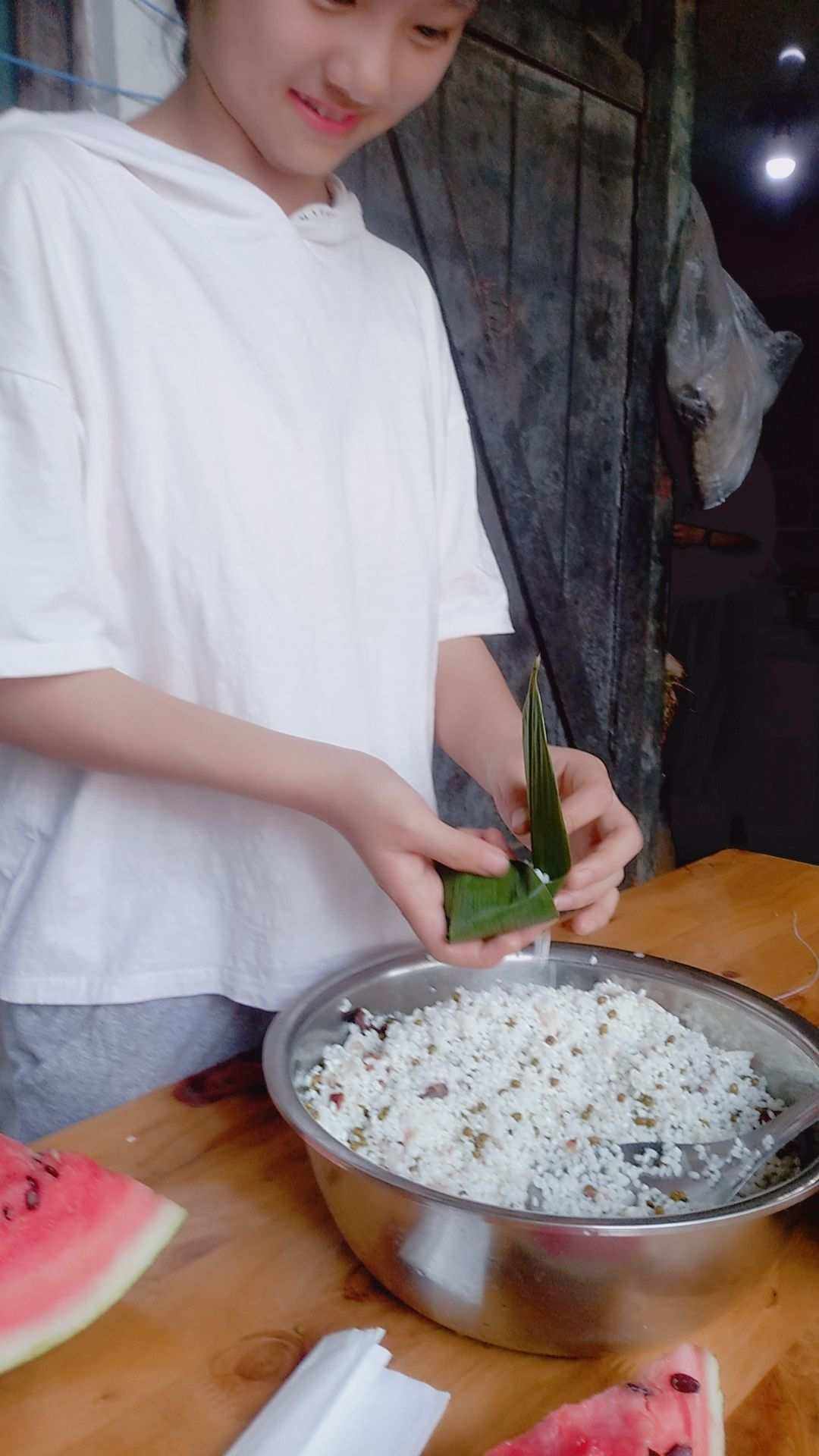 端午包粽子图片卡通