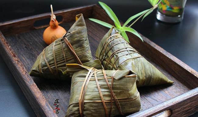 粽子又什么又什么填空一年级